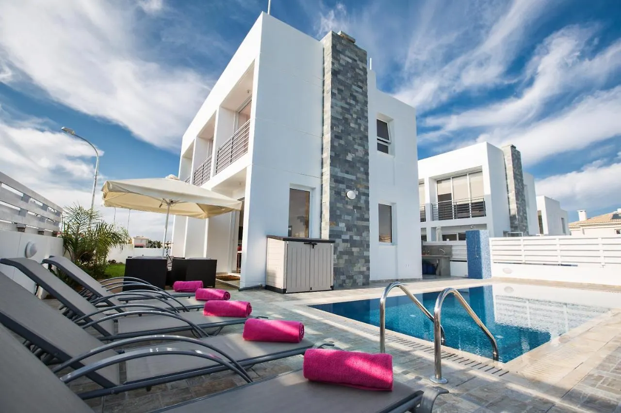 Pearl Villas 普罗塔拉斯 塞浦路斯